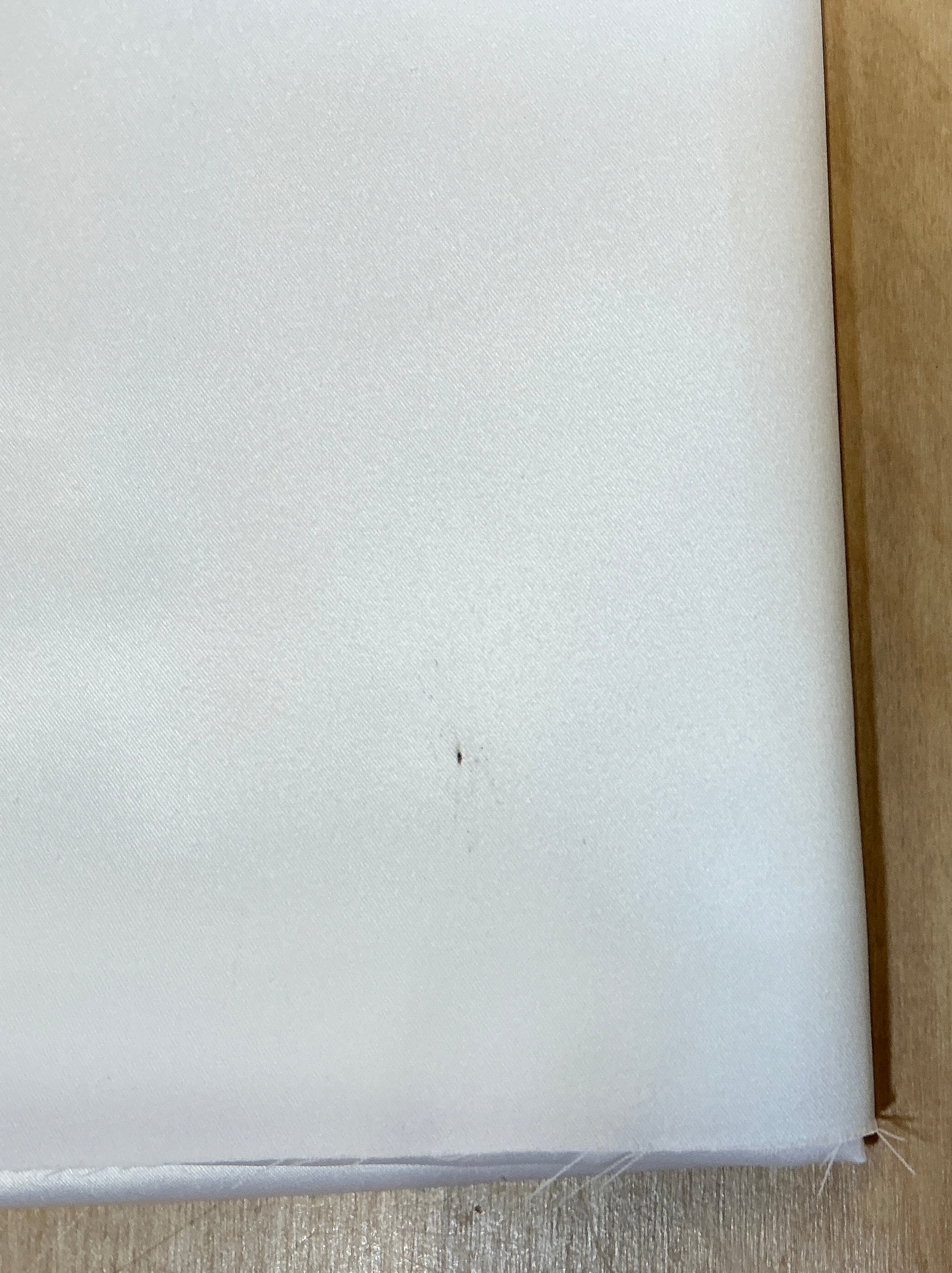 Remnant (FLAWED) L1.5M x W1.6M White Satin