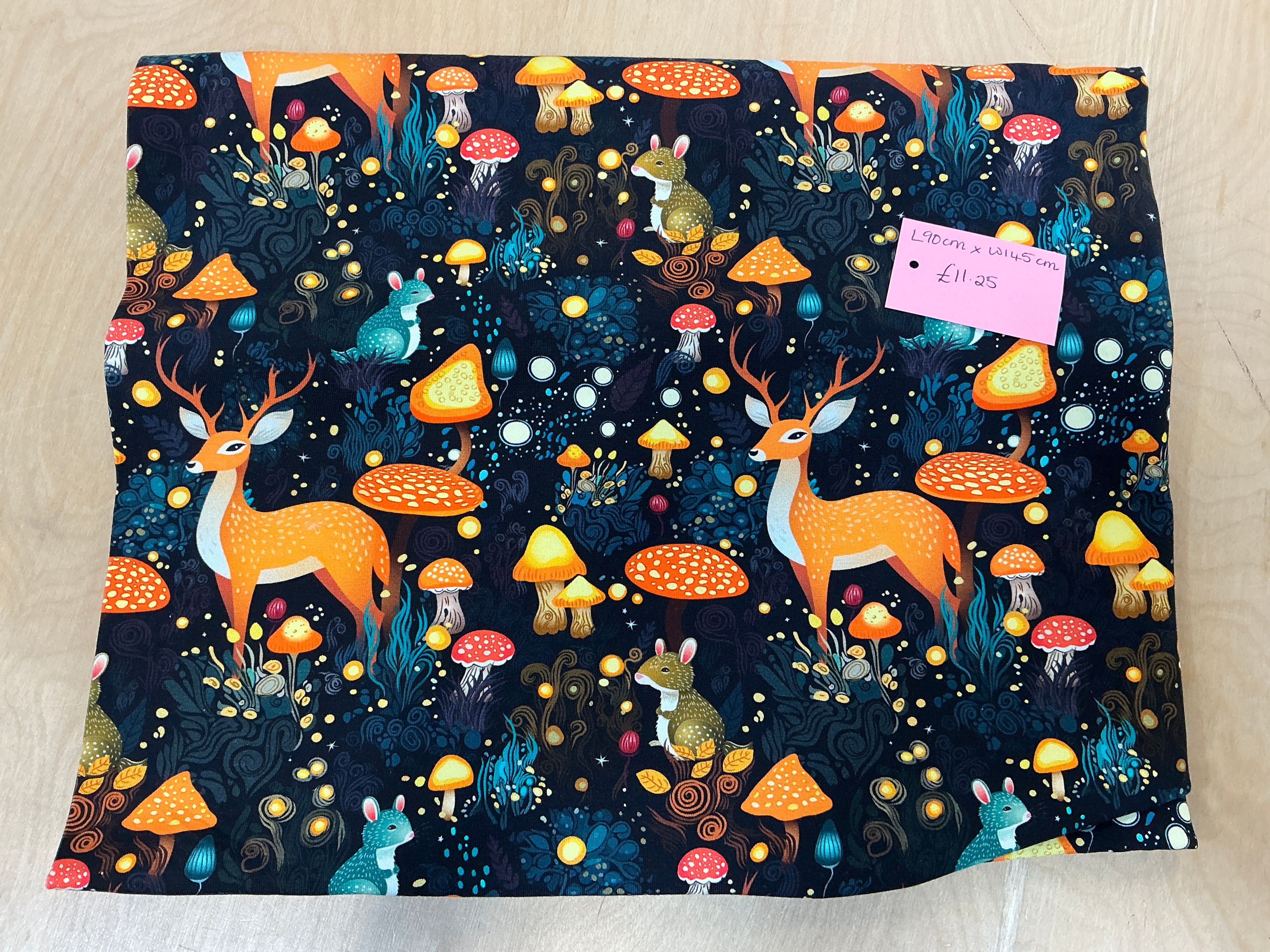 REMNANT - L90cm x W145cm Fantasy Woodland Life Jersey
