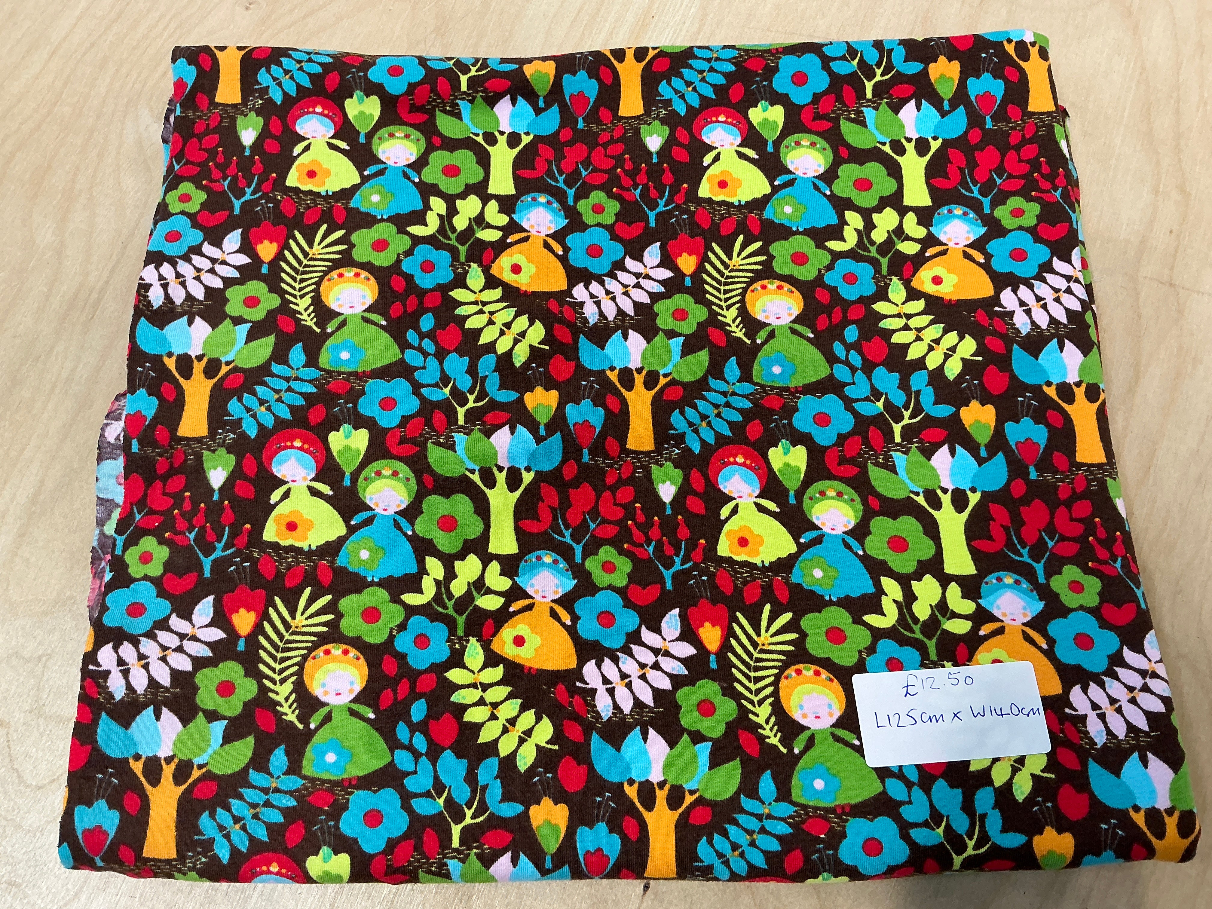BOLT END - L125cm x W140cm Magical Forest Jersey