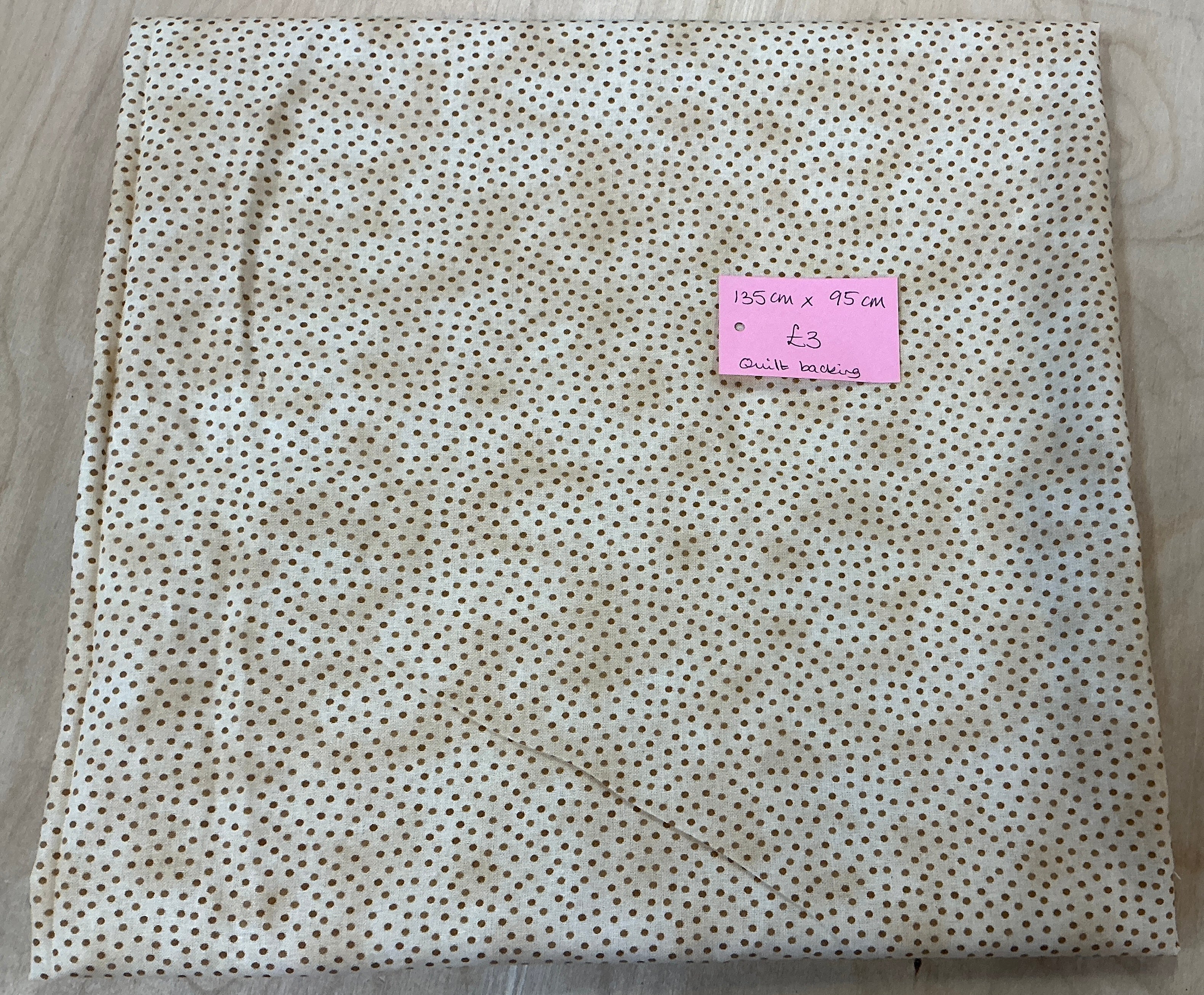 REMNANT  - L135cm x 95cm Dotty Beige Quilting Backing