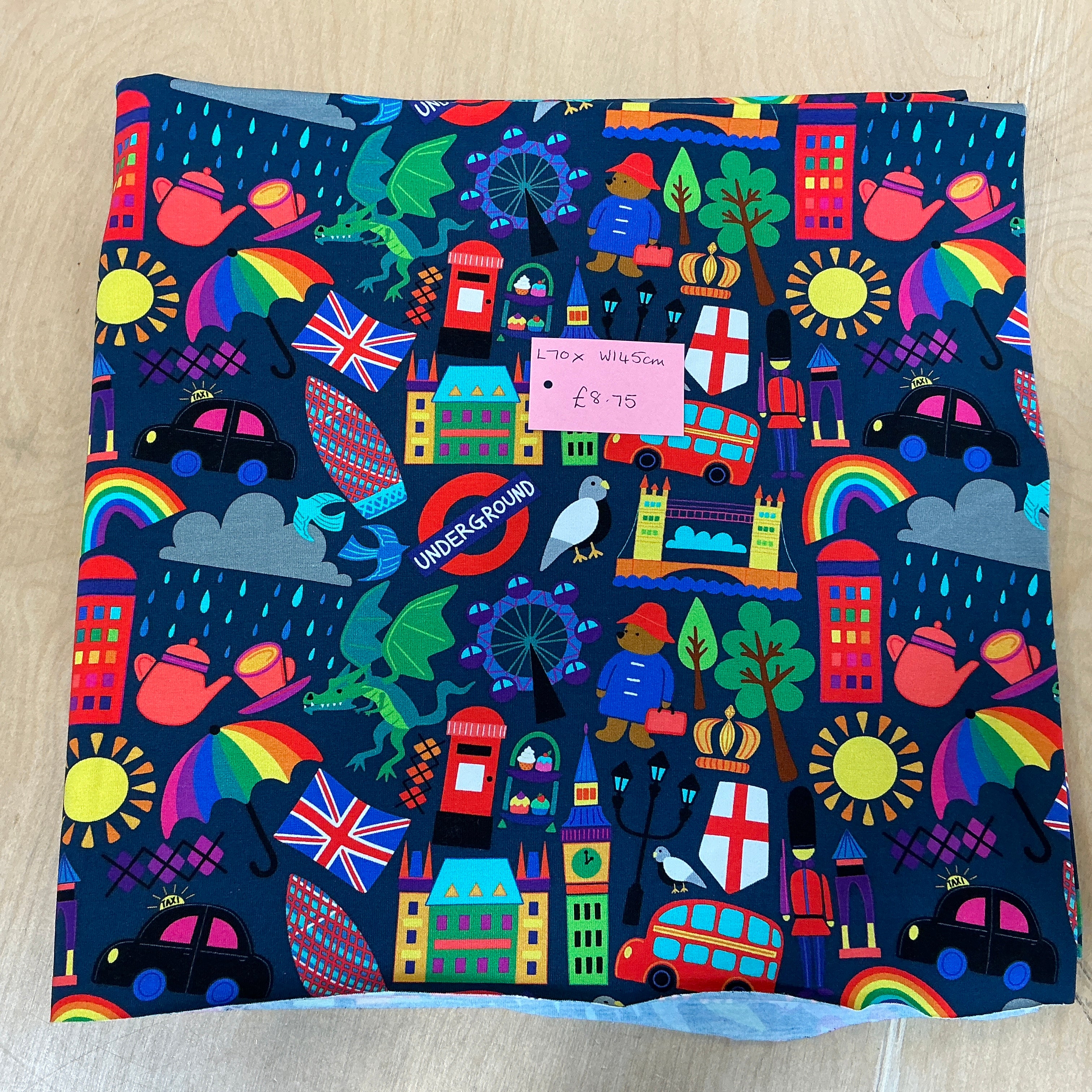 REMNANT - L70cm x W145cm London Adventure Jersey