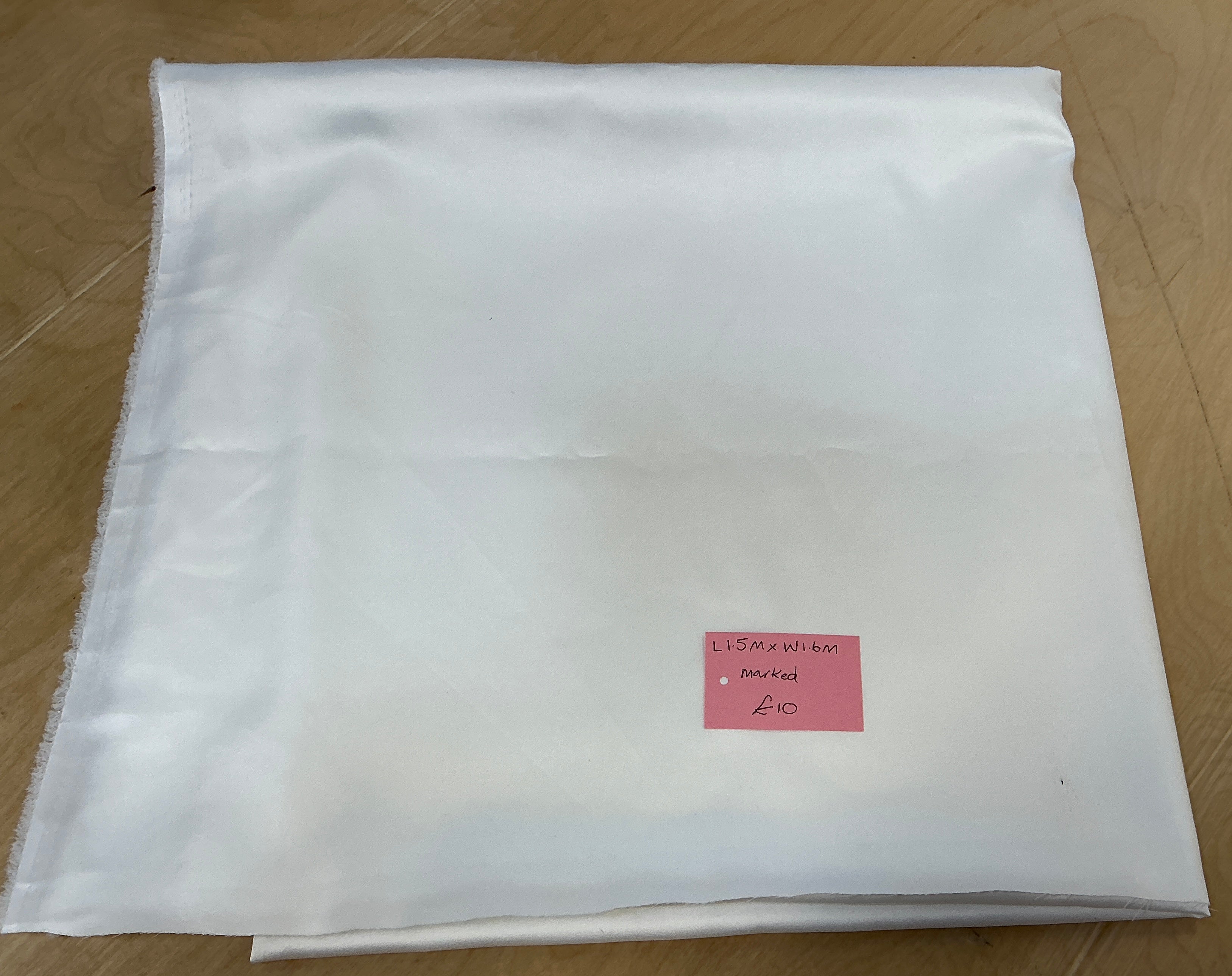 Remnant (FLAWED) L1.5M x W1.6M White Satin