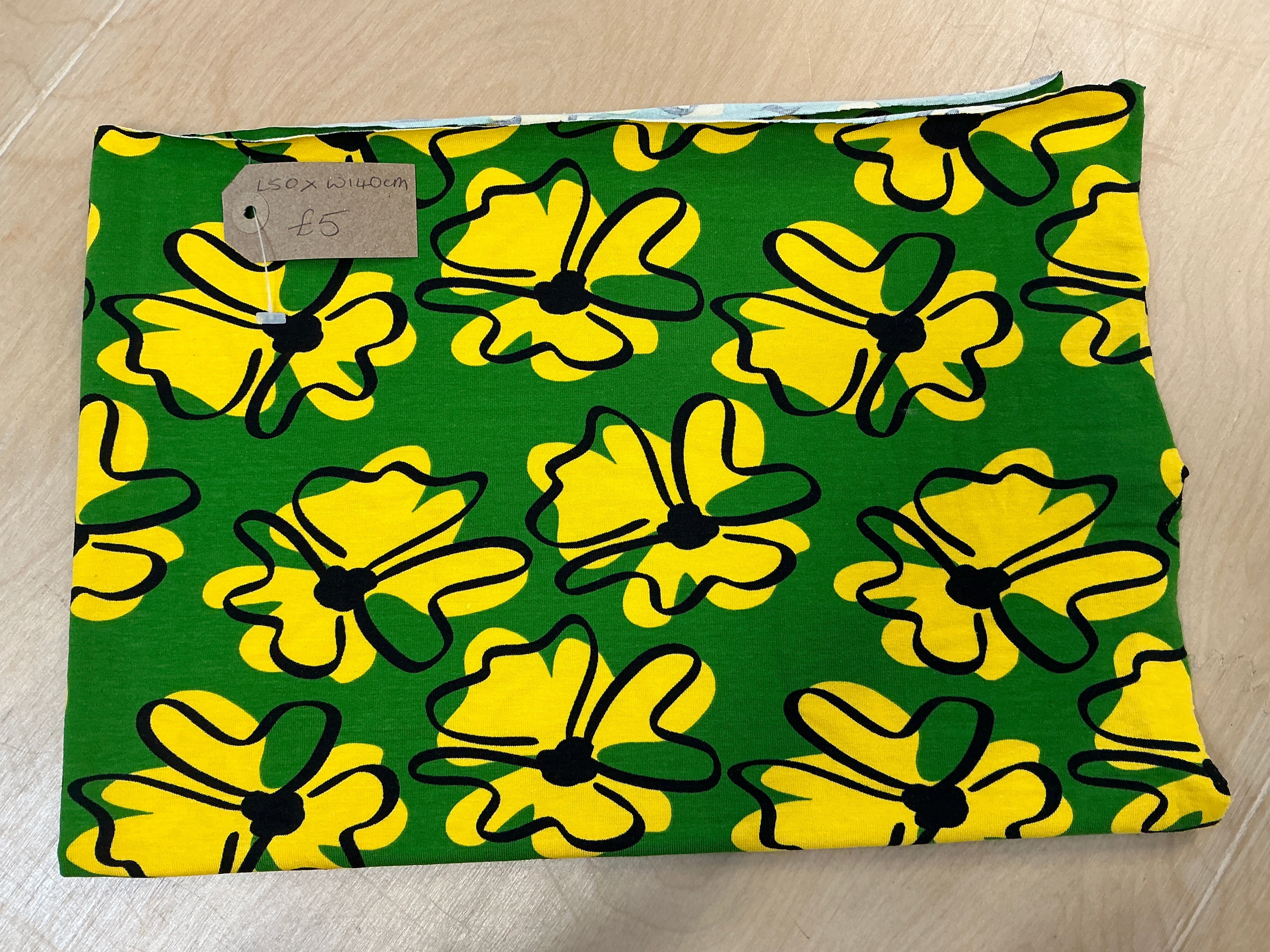 REMNANT - L50cm x W140cm Linear Flowers Jersey