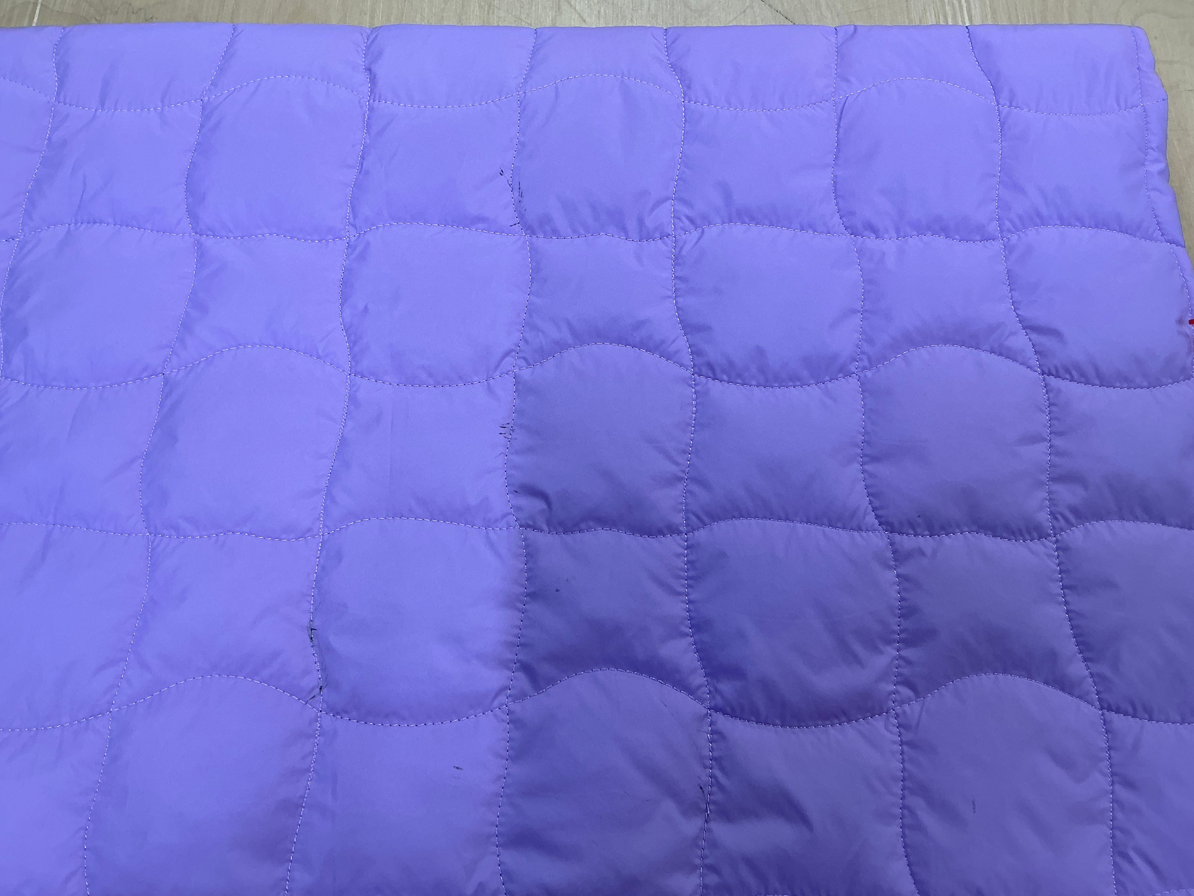 REMNANT - (FLAWED) 1M x W140cm Lilac and Apricot Wiggle Quilted Fabric