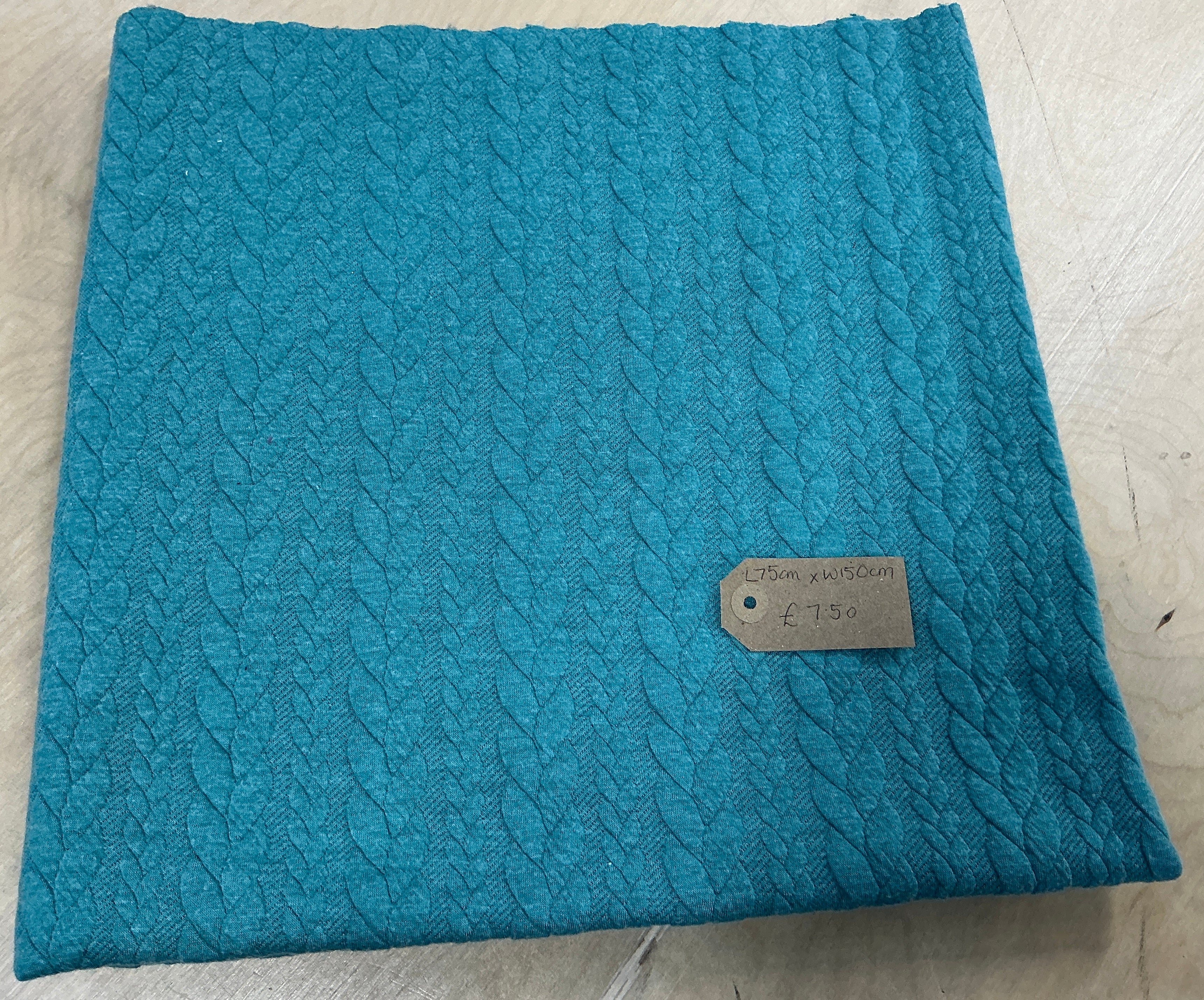 REMNANT  - L75cm x W150cm Ocean Melange Cableknit