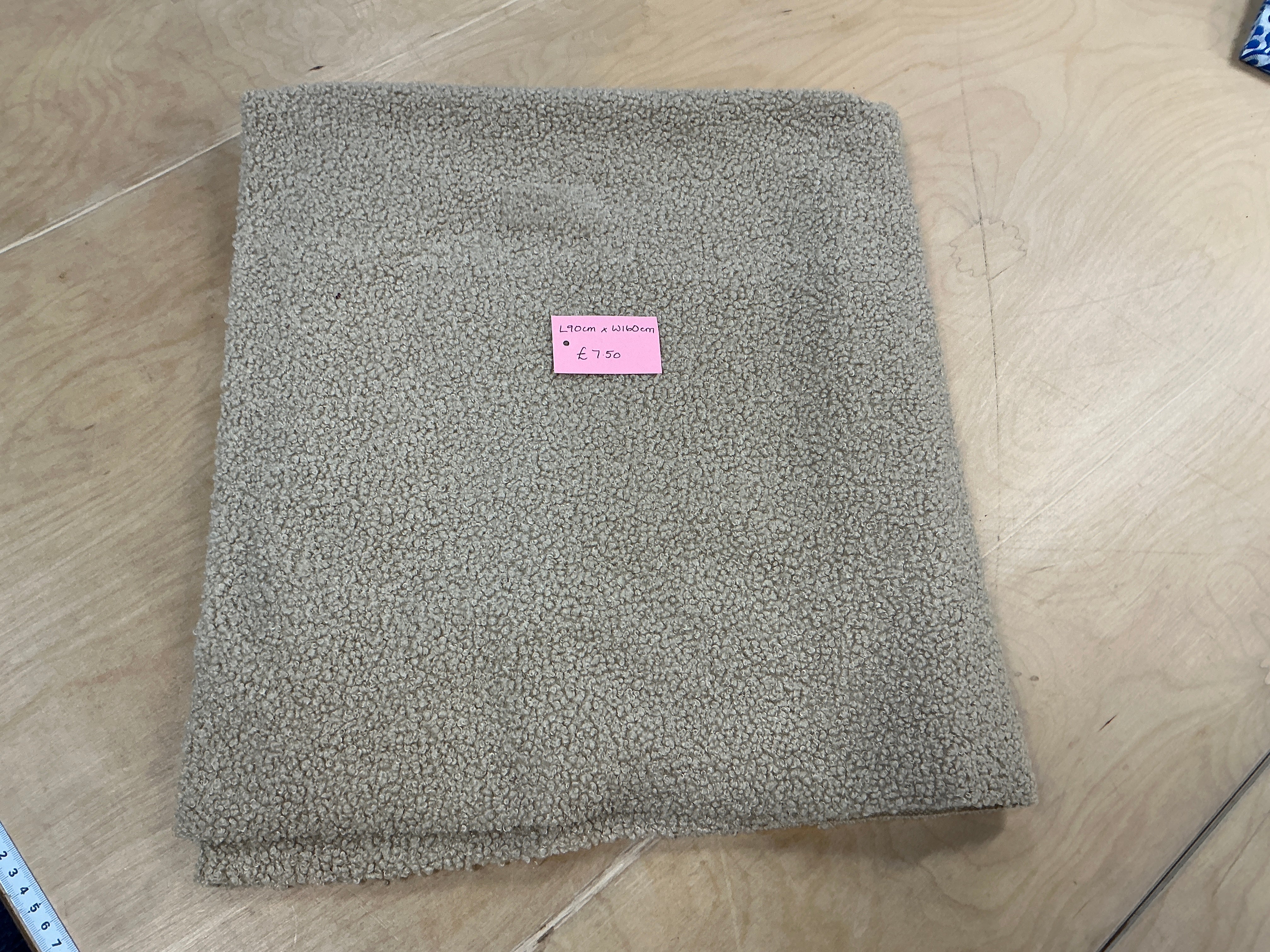 REMNANT  - L90cm x W160cm Cloudy Teddy - Sand