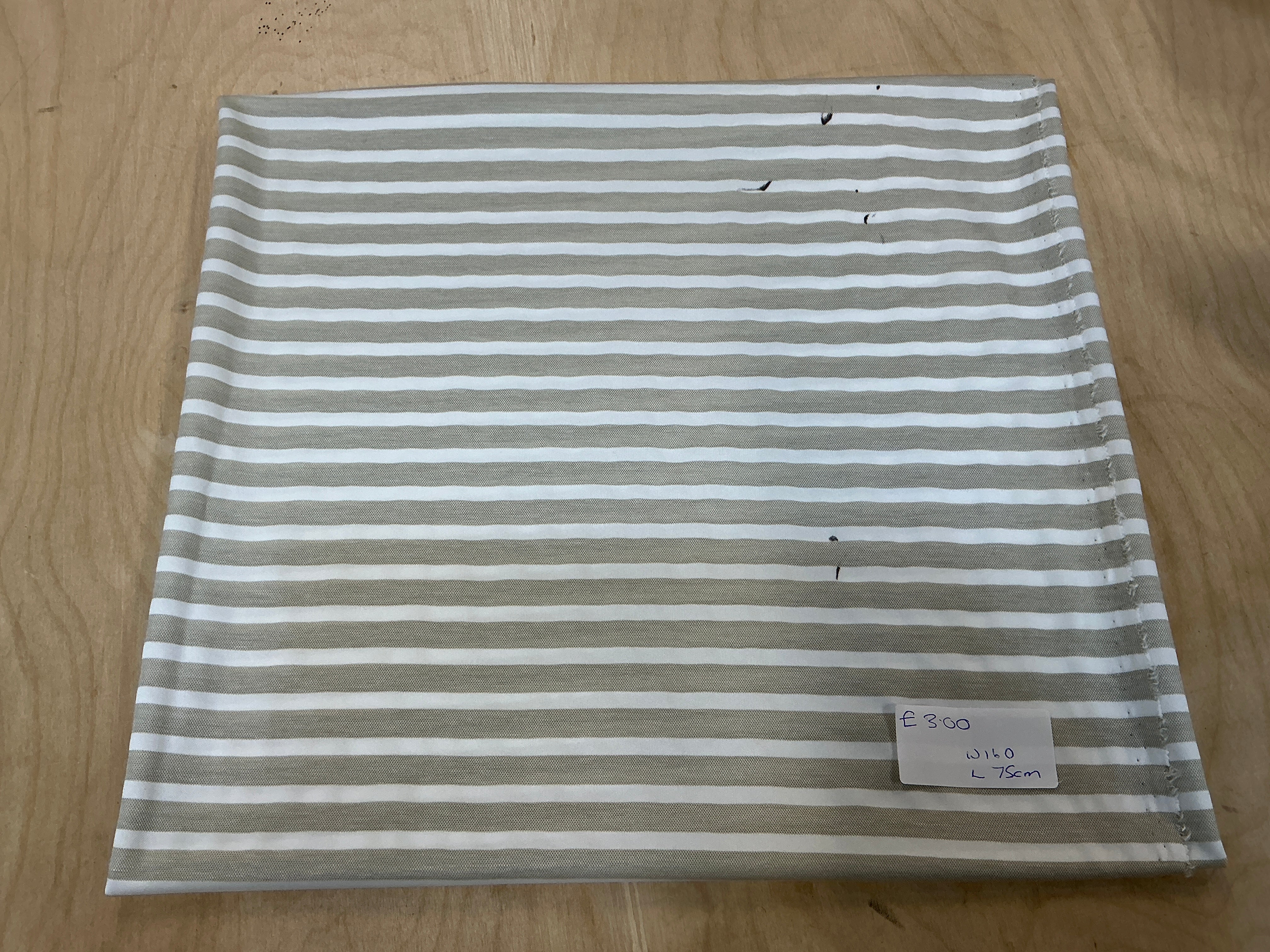 Remnant - (MARKED) L70cm x W160cm Sand Lino Melange Stripe