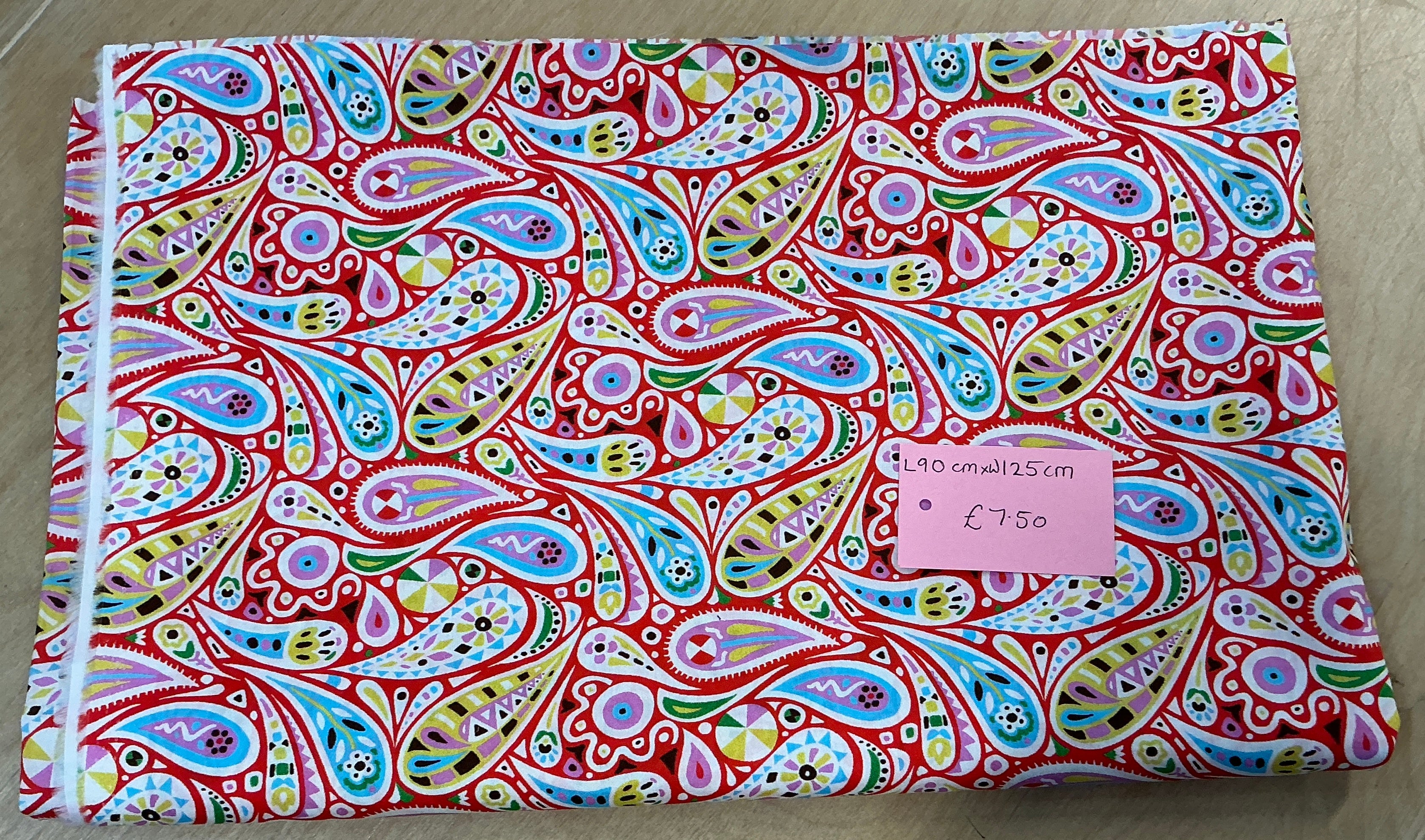 REMNANT  - L90cm x W125cm Paisley Kaleidoscope Lawn
