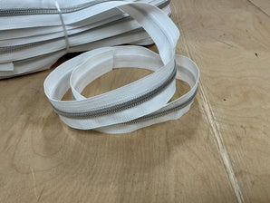 White with Silver Teeth Continuous Zipper Tape