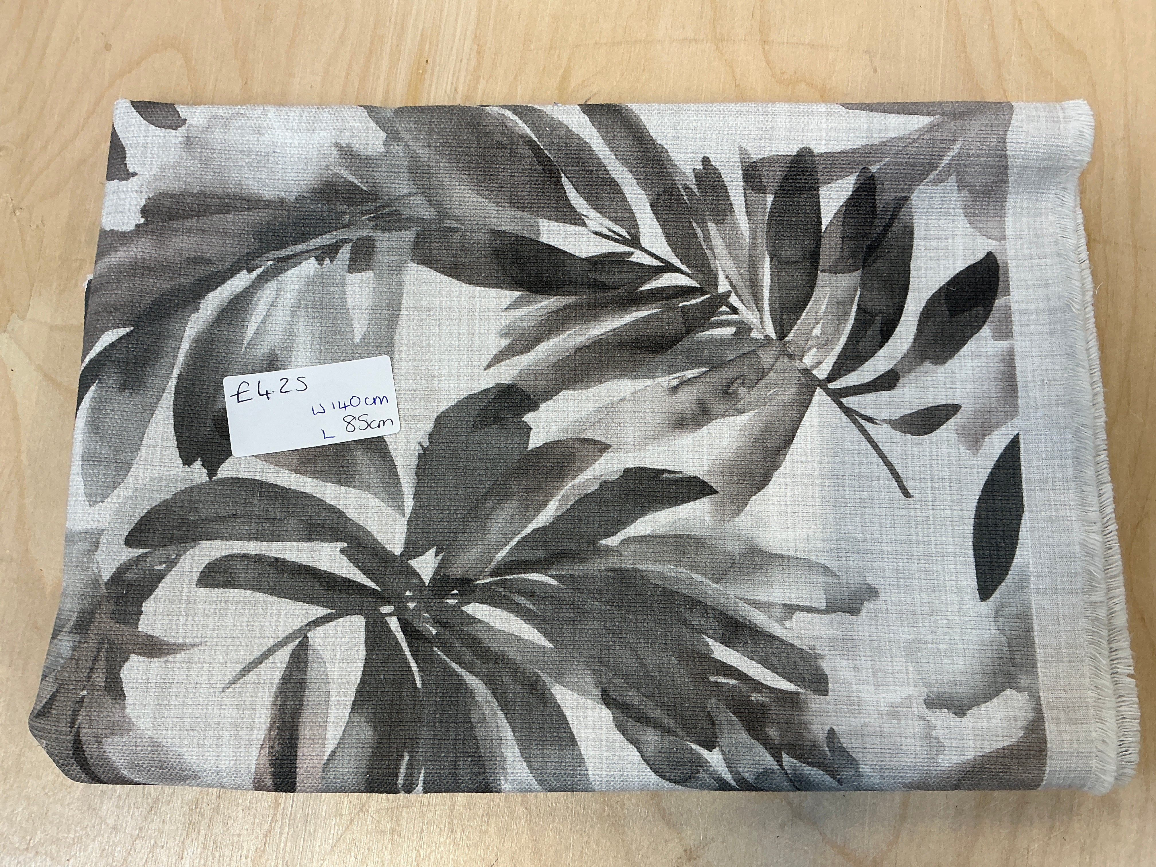 REMNANT  - L85cm x W140cm Grey Leaves on Linen Look Cotton Canvas