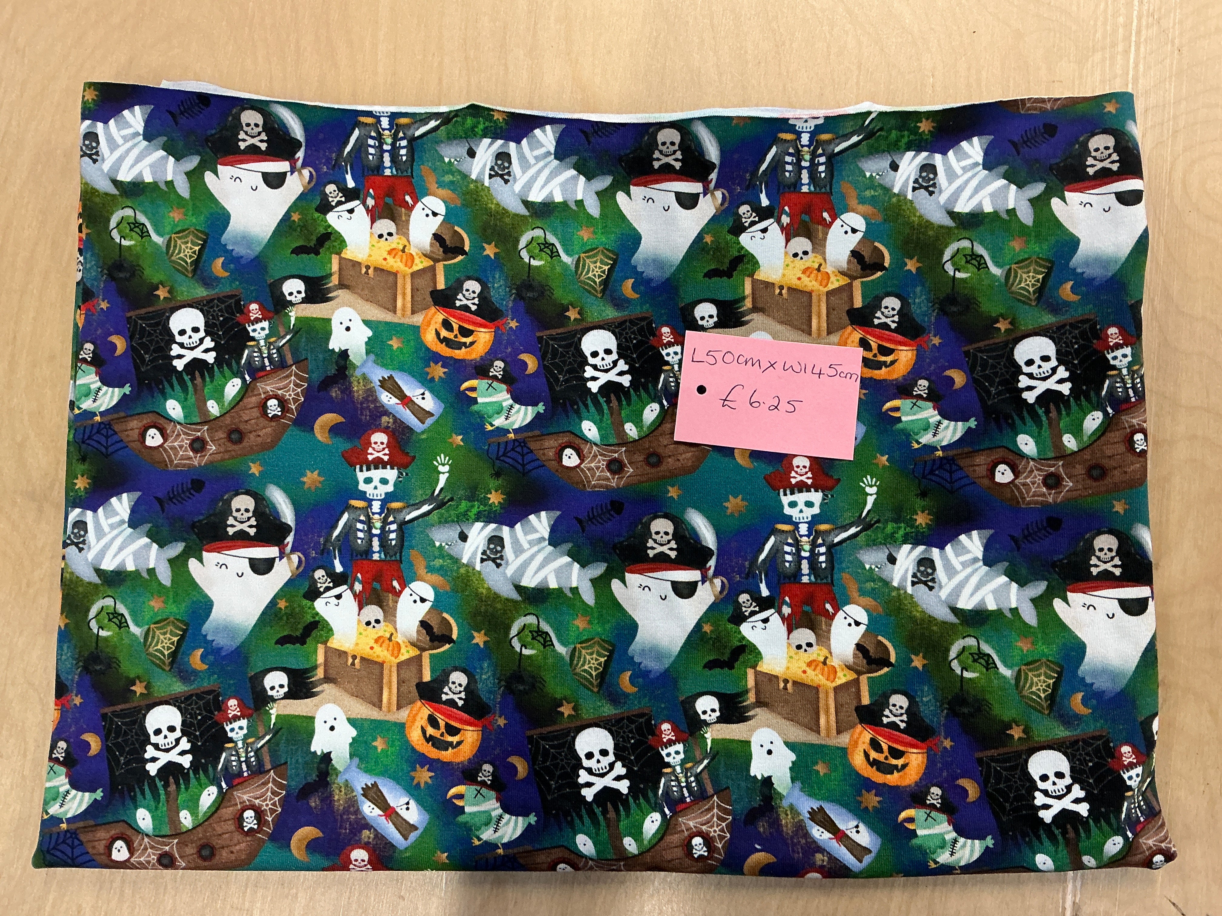 REMNANT  - L50cm x W145cm Spooky Pirates Jersey