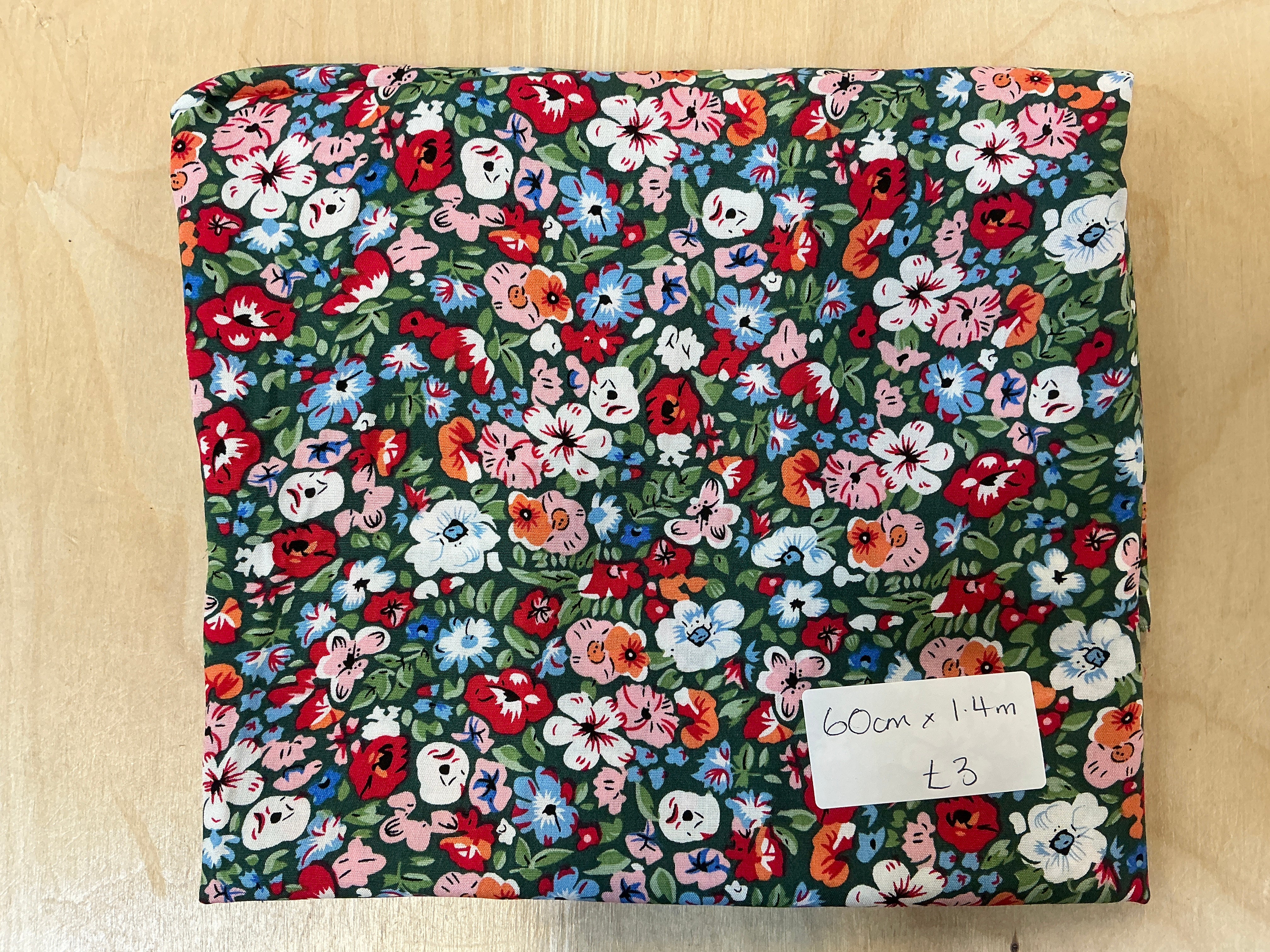 REMNANT  -  L60cm x W1.4m Colourful Cottage Flowers Viscose