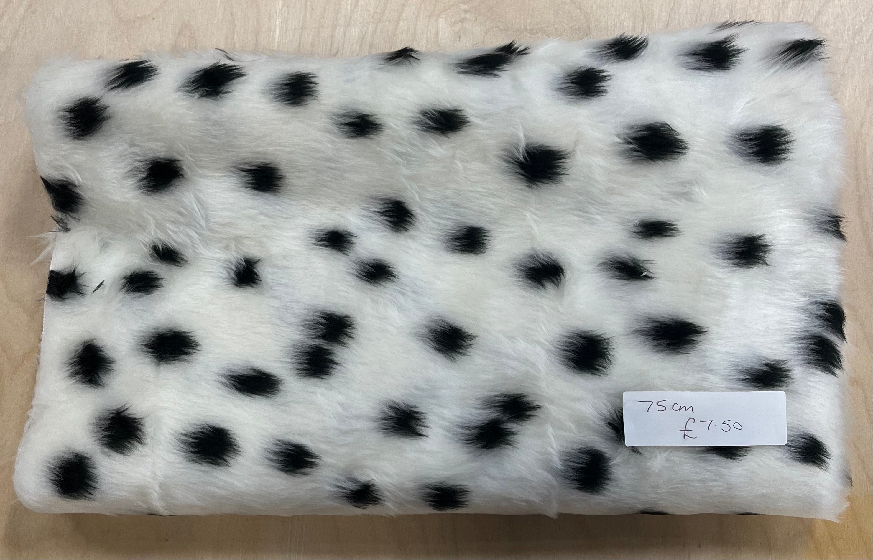 REMNANT  -  75cm dalmation faux fur