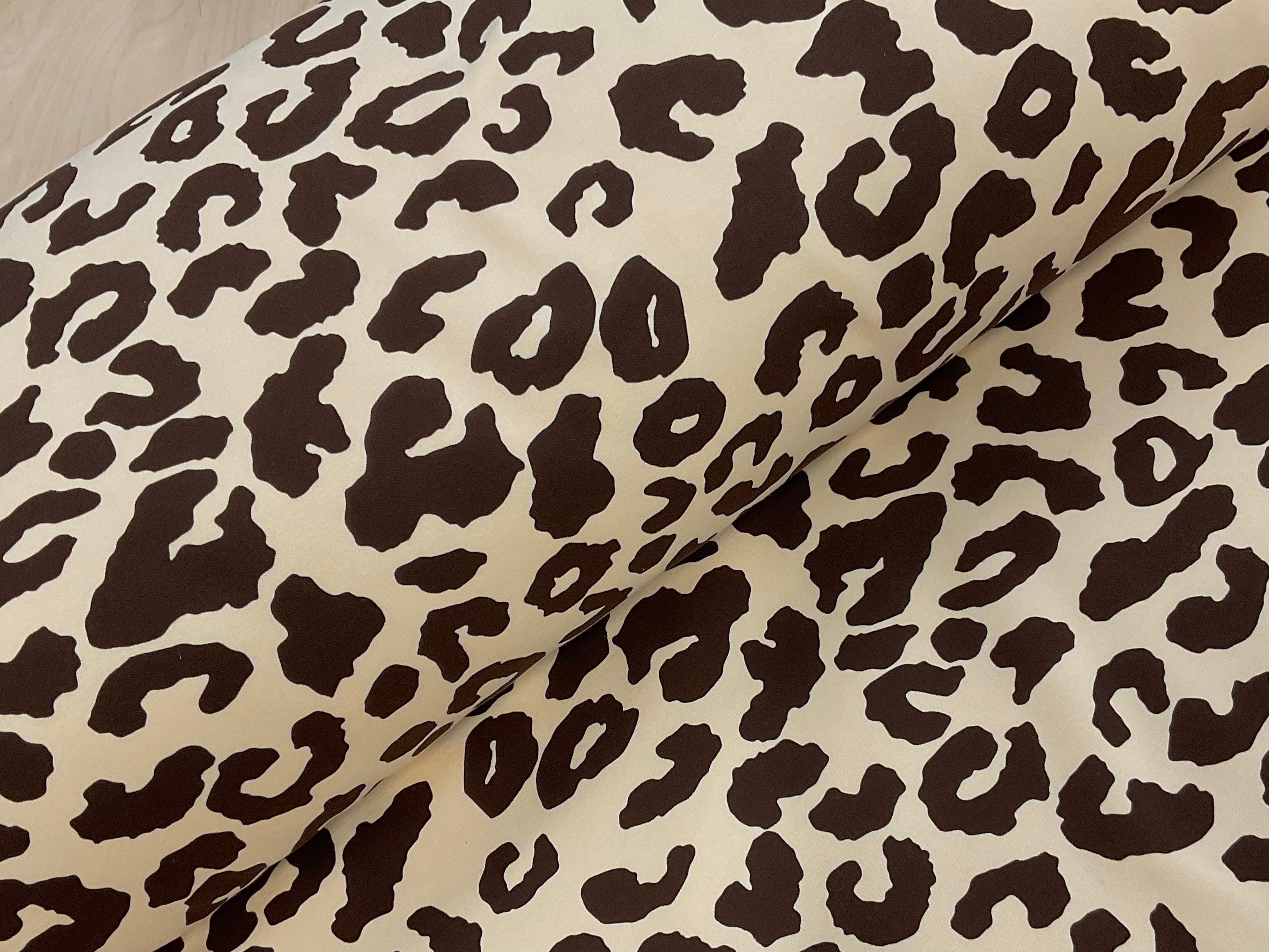 Brown Leopard Jogging