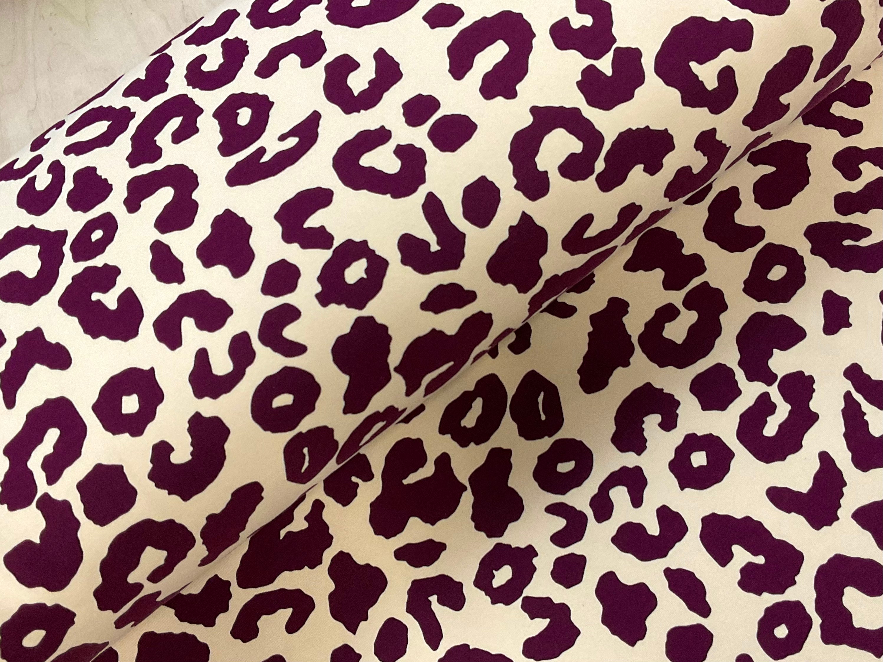 Plum Leopard Jogging