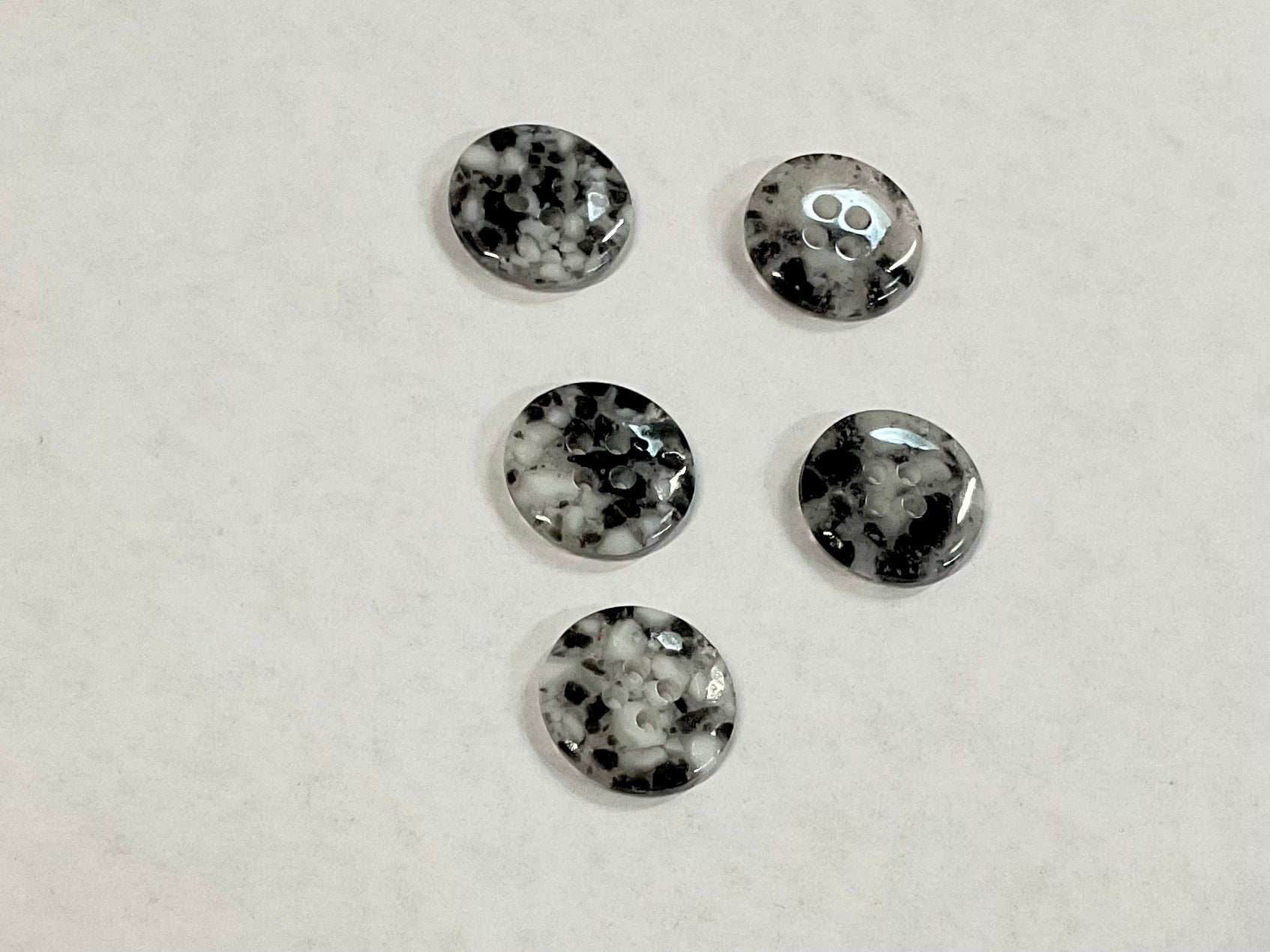 15mm Four Hole Speckle Buttons