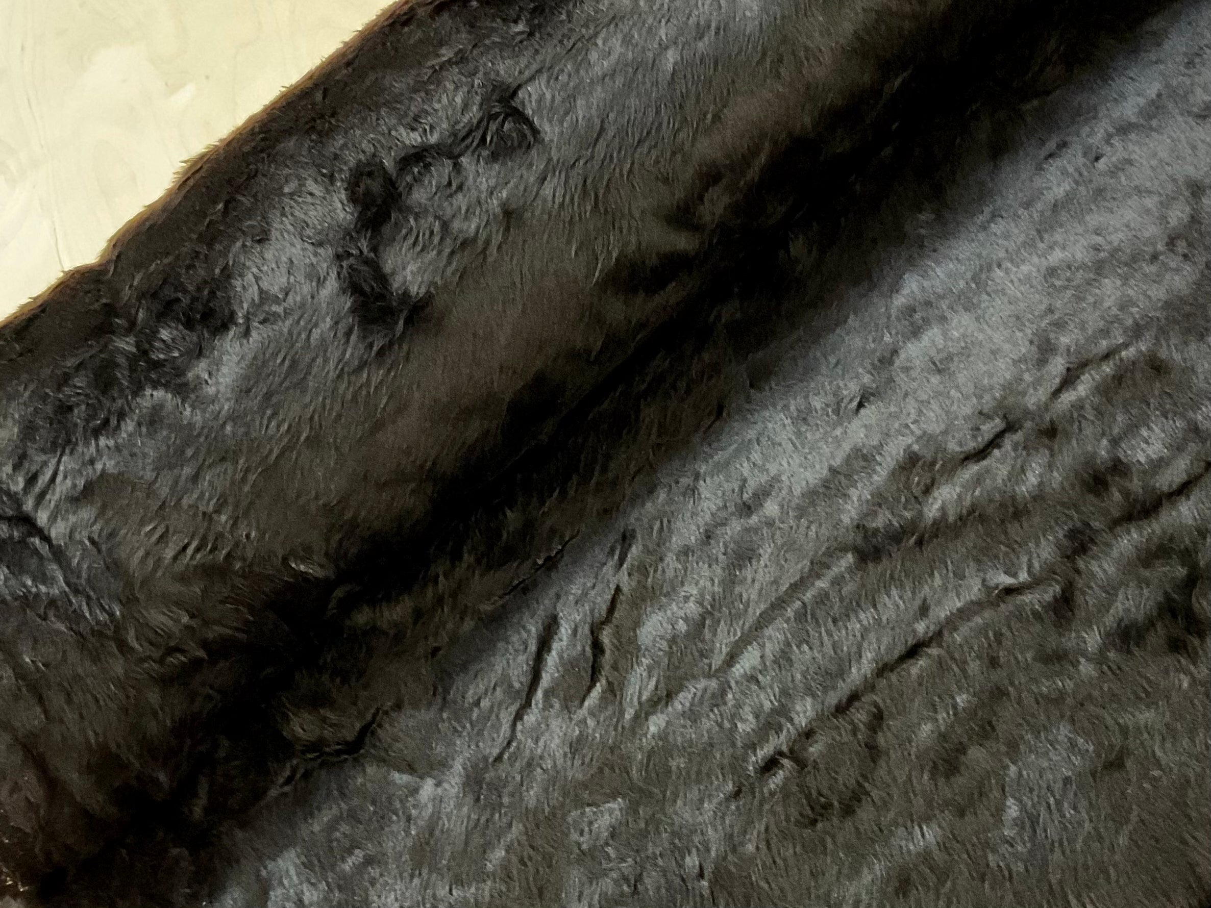 STOCKROOM CLEARANCE - Black Faux Fur