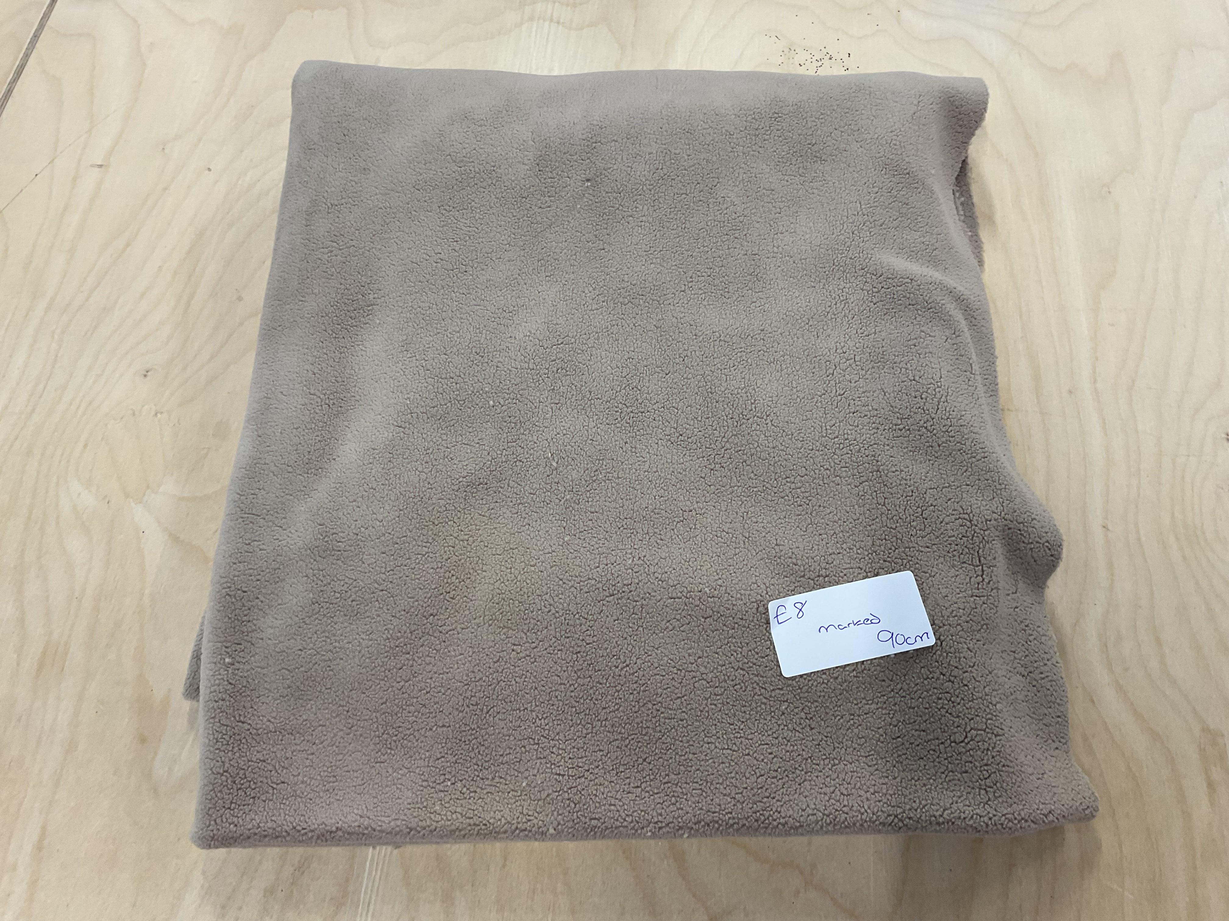 REMNANT  - (MARKED) 90cm light taupe comfort fleece