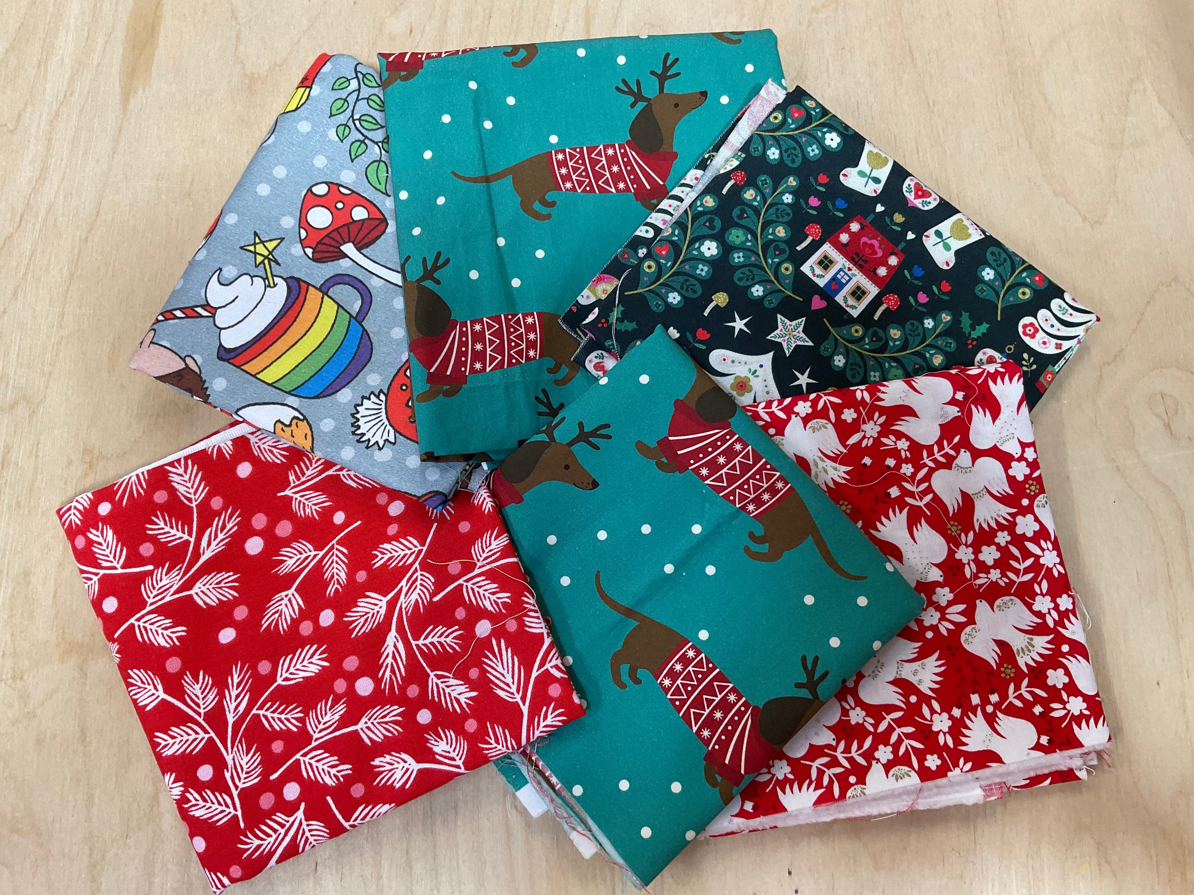Christmas Cottons Fat Quarters Bundle