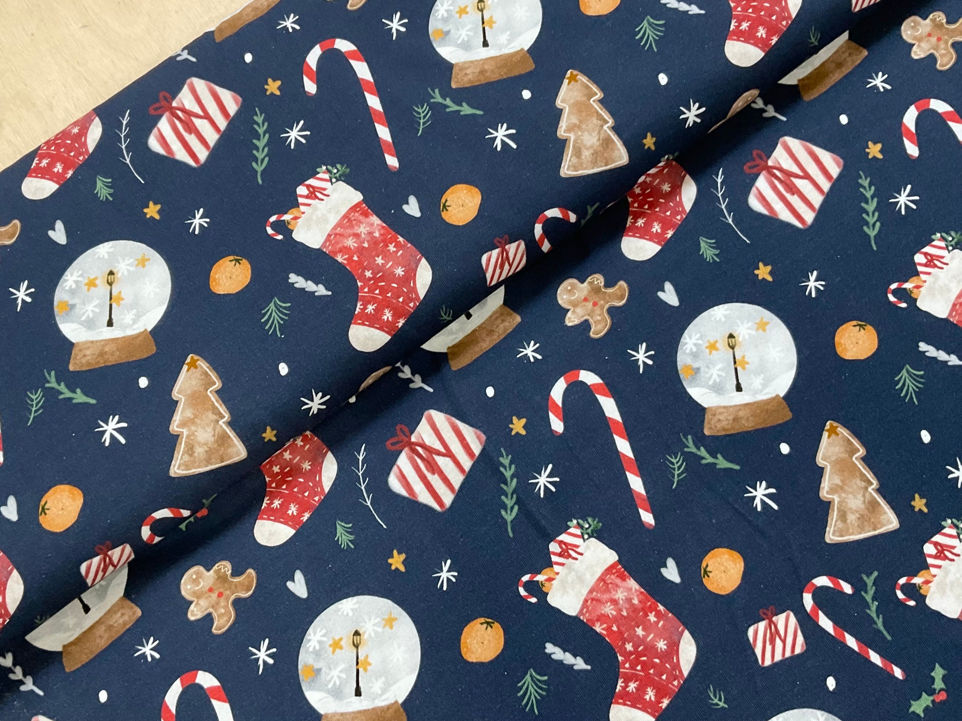 PRE ORDER Candy Cane and Stocking- DUE IN STOCK MID SEPTEMBER