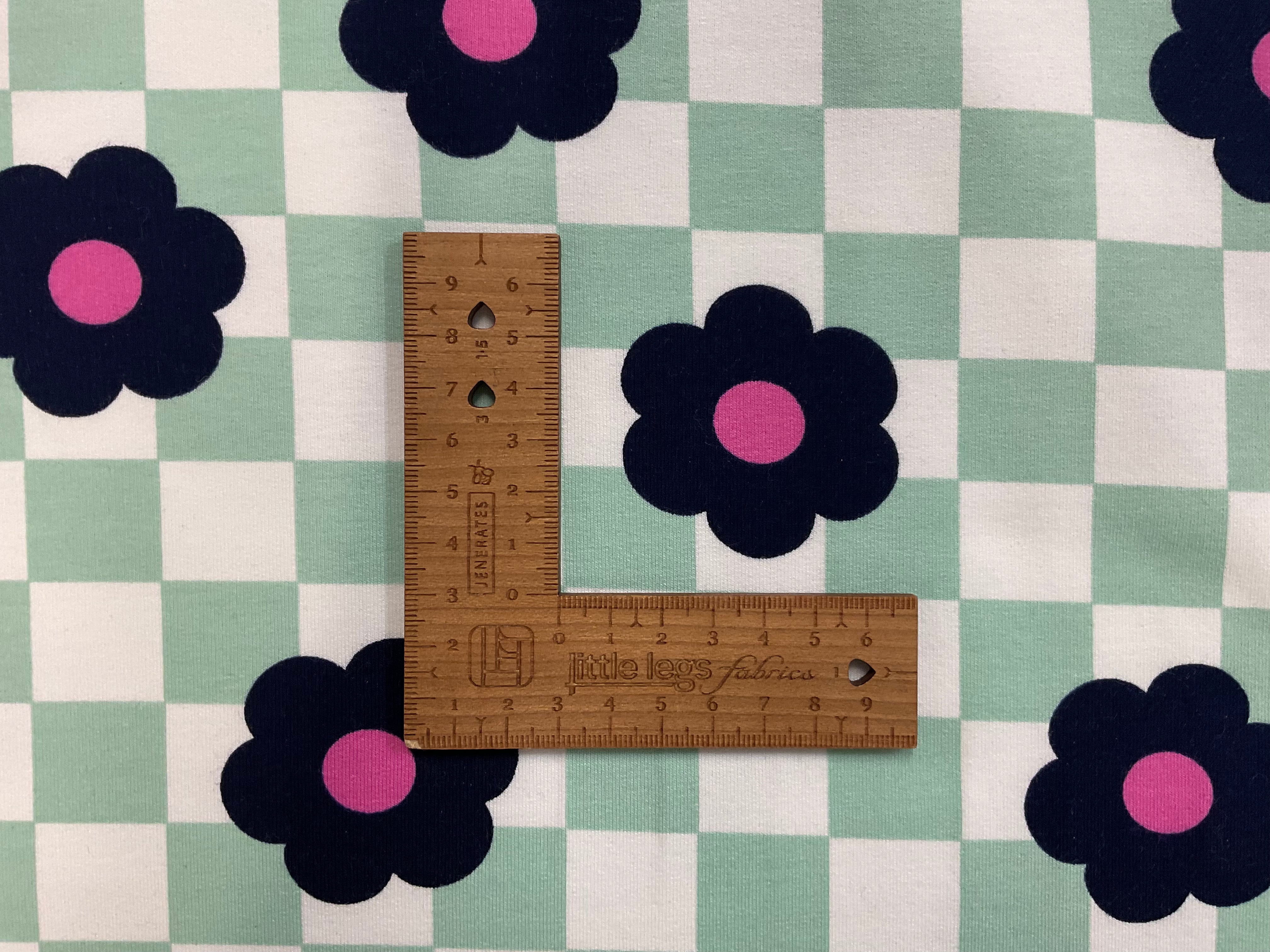 Flowers on Check Soft Sweat