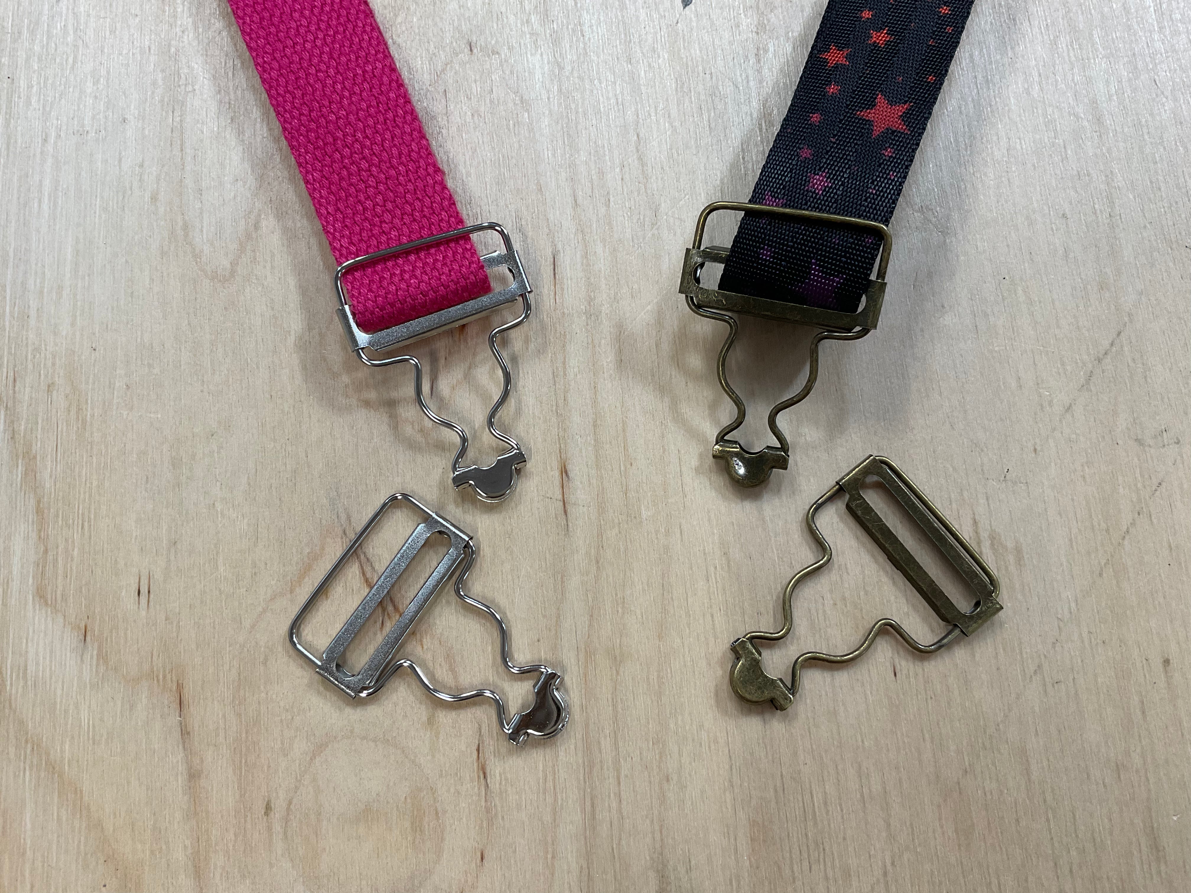 32mm Dungaree Clips