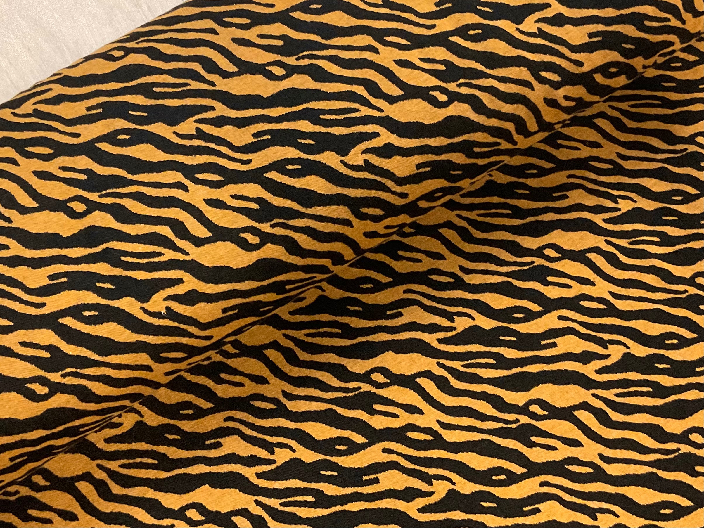 Tiger Stripe Jacquard Knit – Little Legs Fabrics